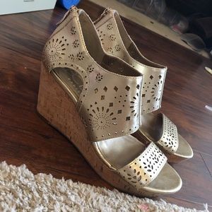 Platinum/gold wedges